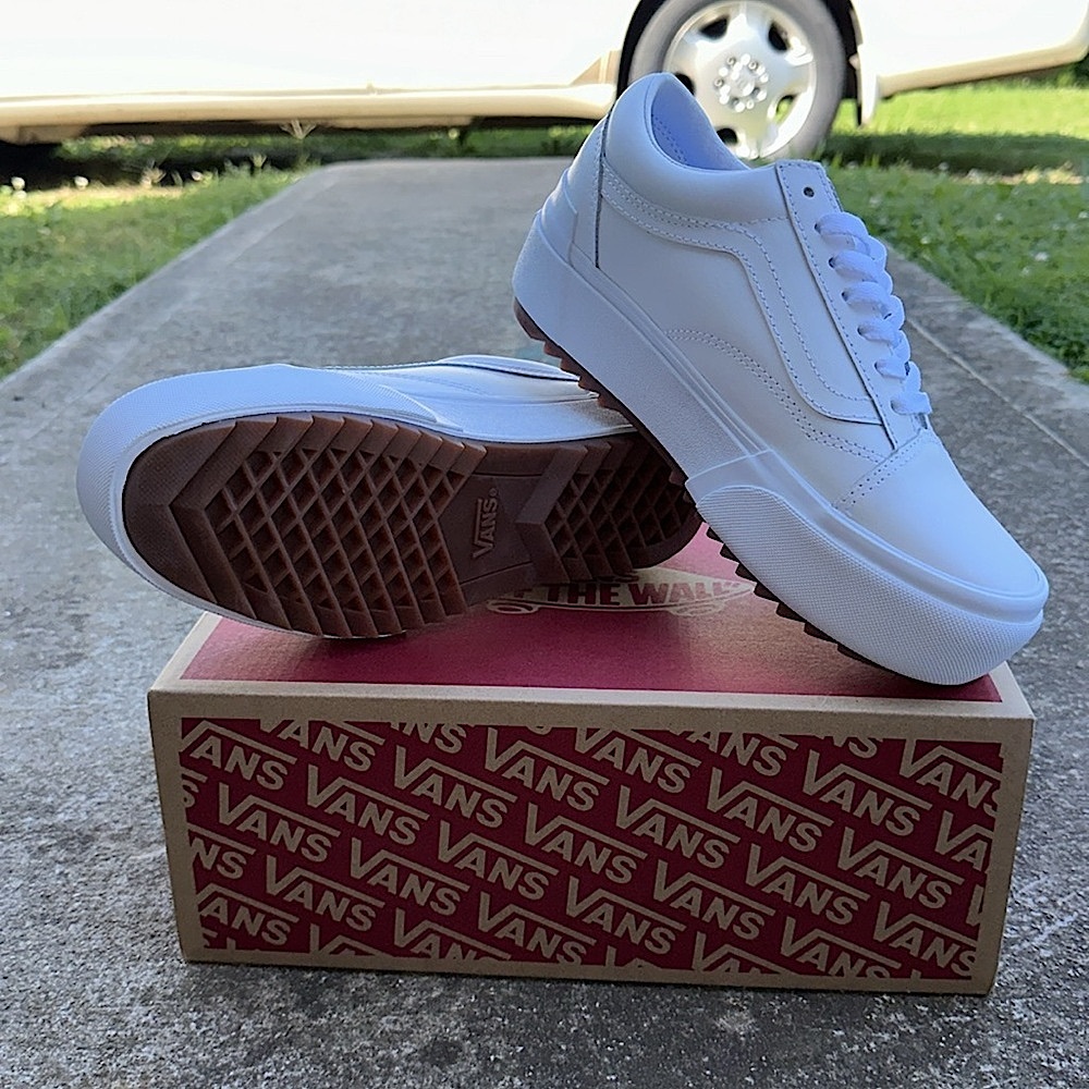 Vans Old Skool Leather Platforms Women’s Size 7